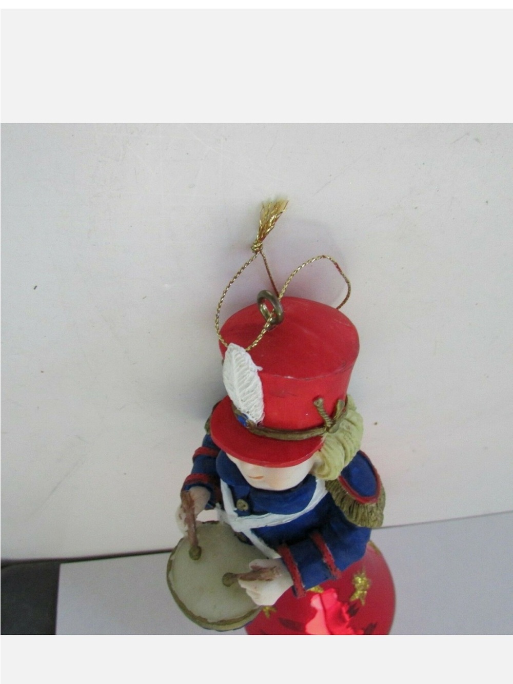 Vintage Trim A Home Glass Holiday Figurines - Red & White set of 3 - Picture 12 of 13